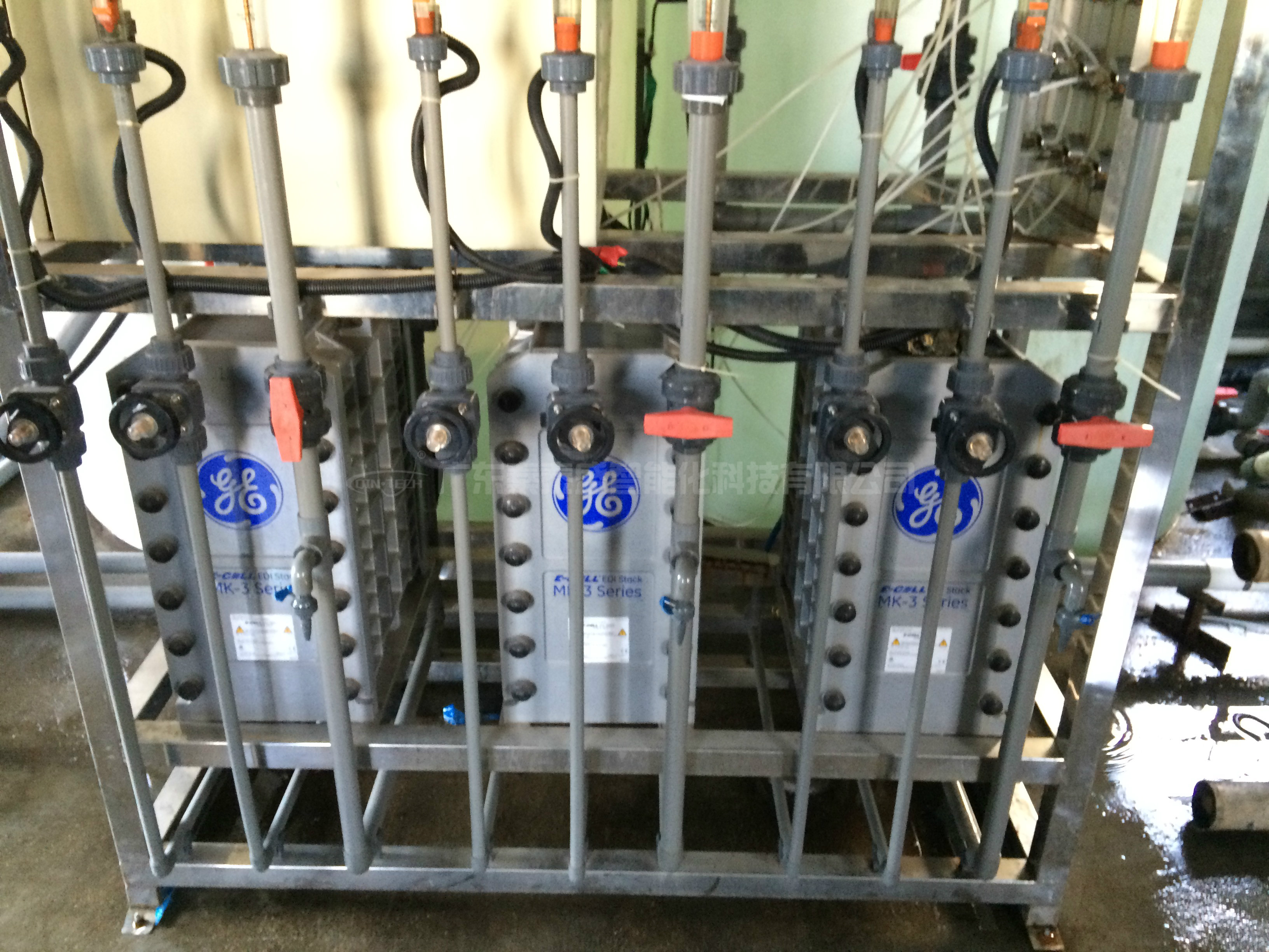 超純水設(shè)備