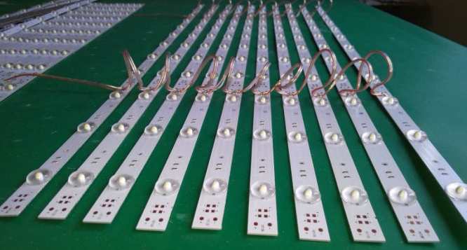 燈條自動貼背膠機使用說明書