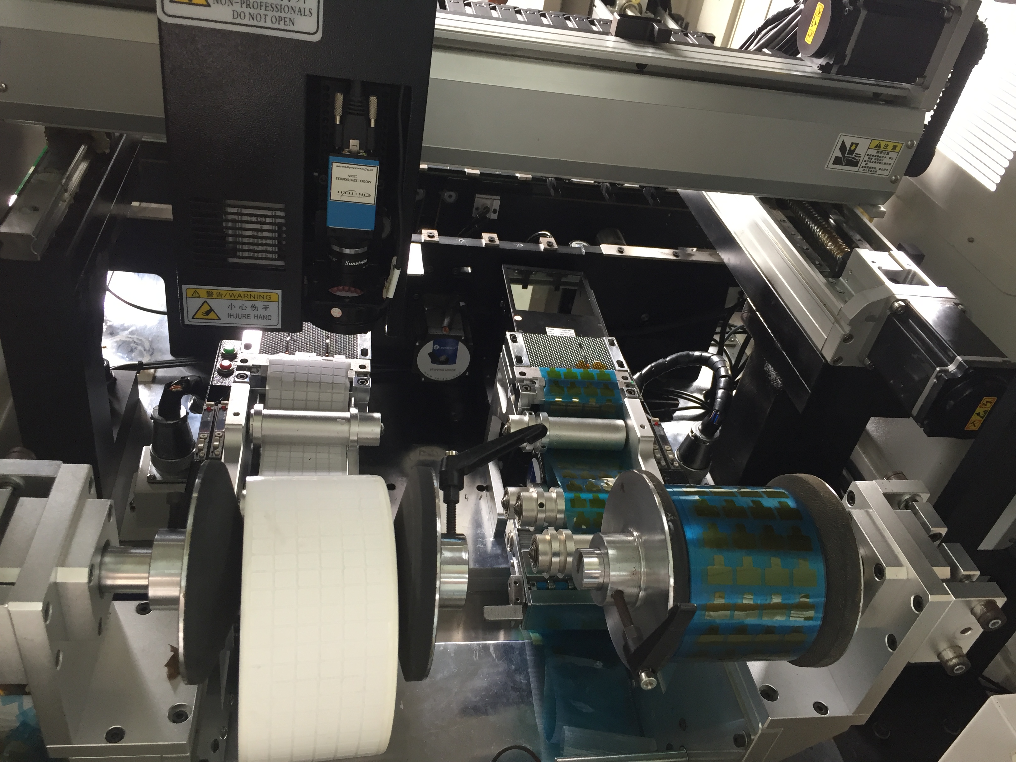 全自動泡棉貼標(biāo)機(jī)出現(xiàn)故障的處理方法