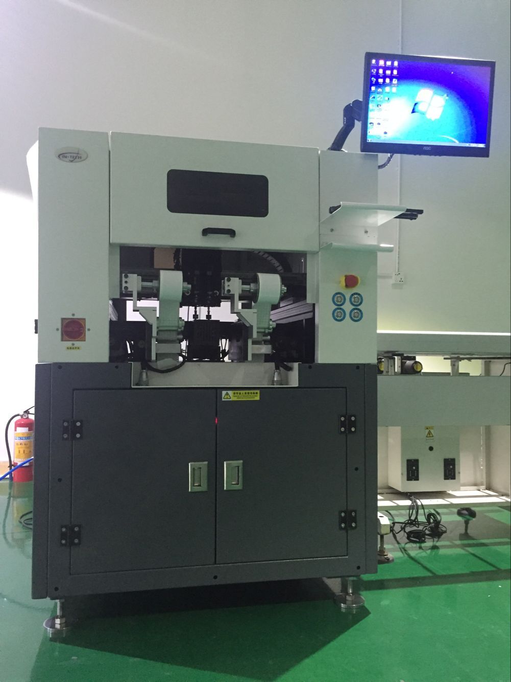 影響全自動貼標(biāo)機(jī)價格的因素